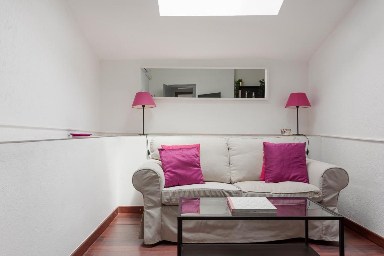 1 Bedroom Apt - Duomo 4 Milan Bagian luar foto