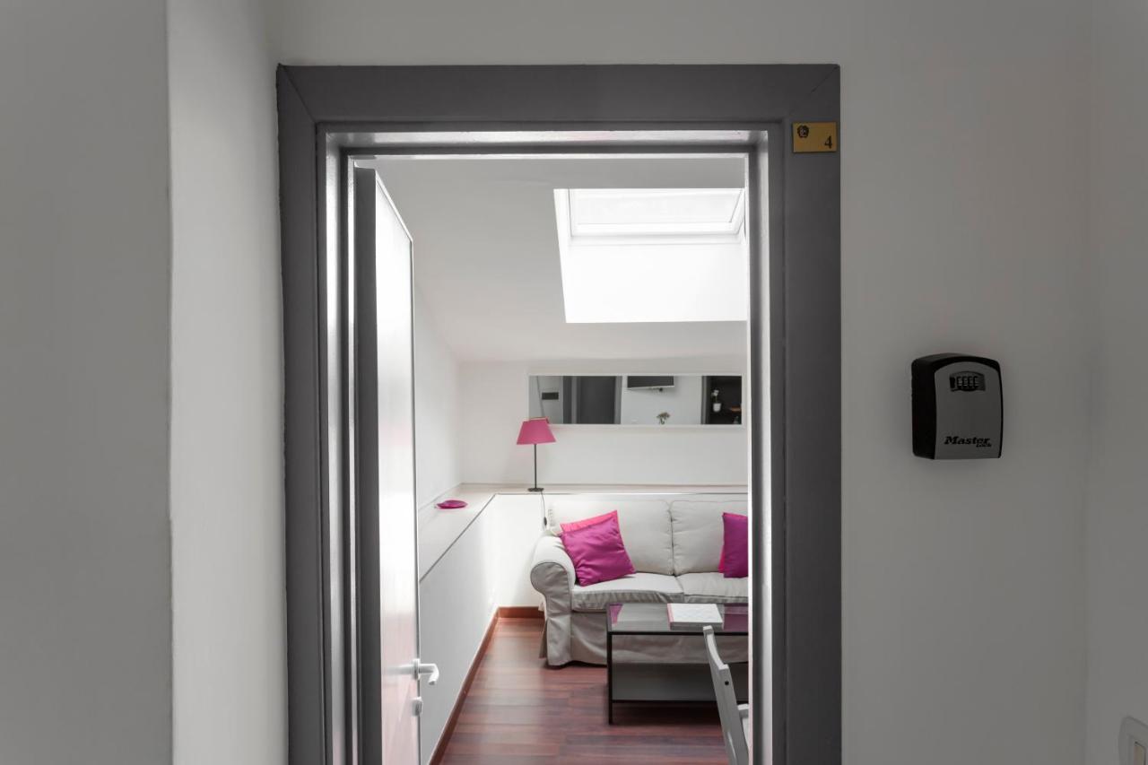 1 Bedroom Apt - Duomo 4 Milan Bagian luar foto