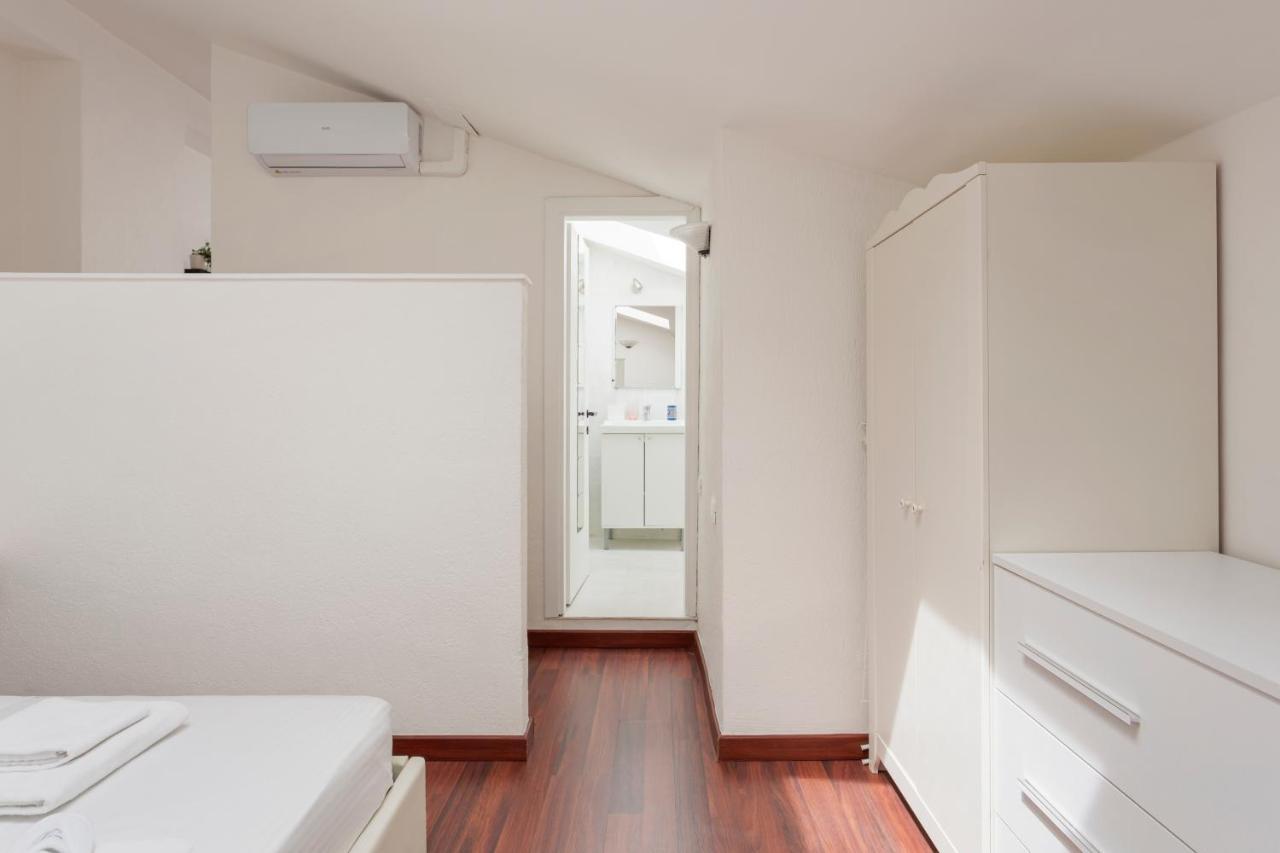 1 Bedroom Apt - Duomo 4 Milan Bagian luar foto